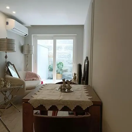 Apartment Studio Historical City Center - *