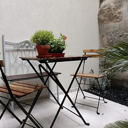 Apartment Studio Historical City Center - *