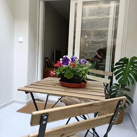 Studio Historical City Center - Apartment