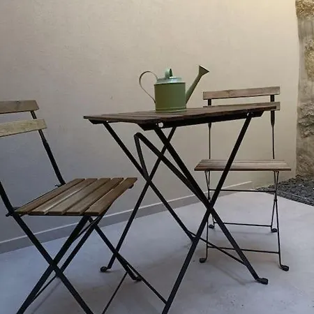Studio Historical City Center - * בראגה